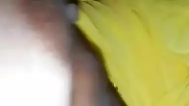 Desi Bhabhi Boobs Show In Saree
