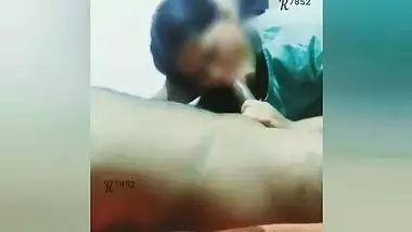 Ye Bhabhi Kya Lund Chusti Bilkul Pro Randi Ki Tarah Must Watch ( Clear Talking And Sucking Voice)