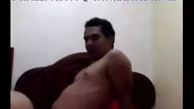 Pakistani Girlfriend Booty Flashed