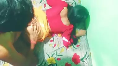 Bhabhi Ko Ulta Kar Ke Gand Ki Malish Ki Or Payas Bujhai
