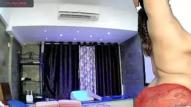 Famous Desi Couple Hottest Live Show Bouncing Big Ass and Boobs Oil Massage