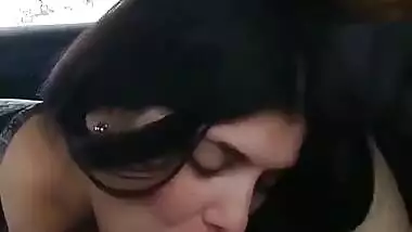 Girlfriend Giving Nice BJ in Car