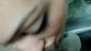Bangladeshi doctor bangs his patient in his clinic
