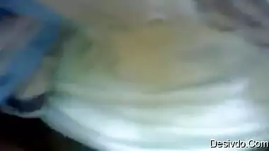 Desi village lovers outdoor sex