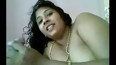 Gujarat Bhabhi loves sucking her Lover’s cock
